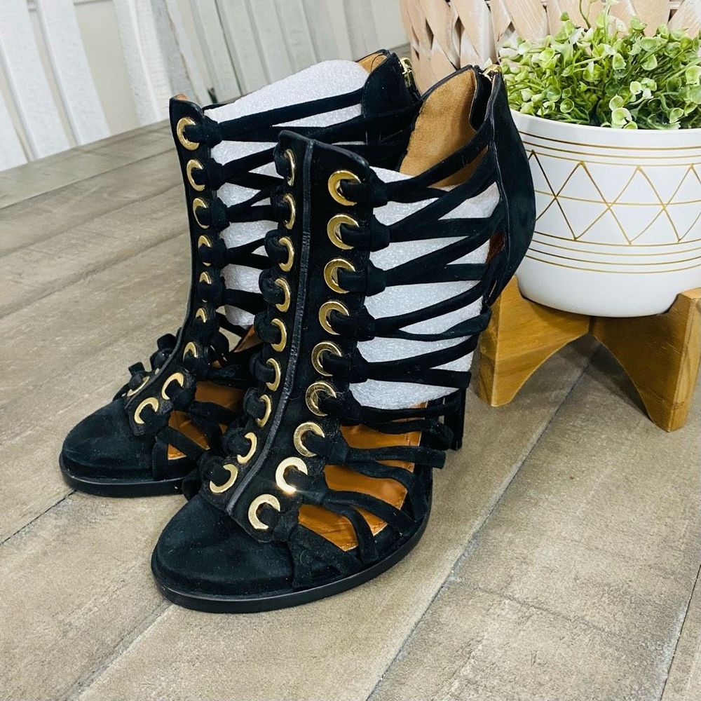 Givenchy Black Suede Leather Heels 6.6 (37)